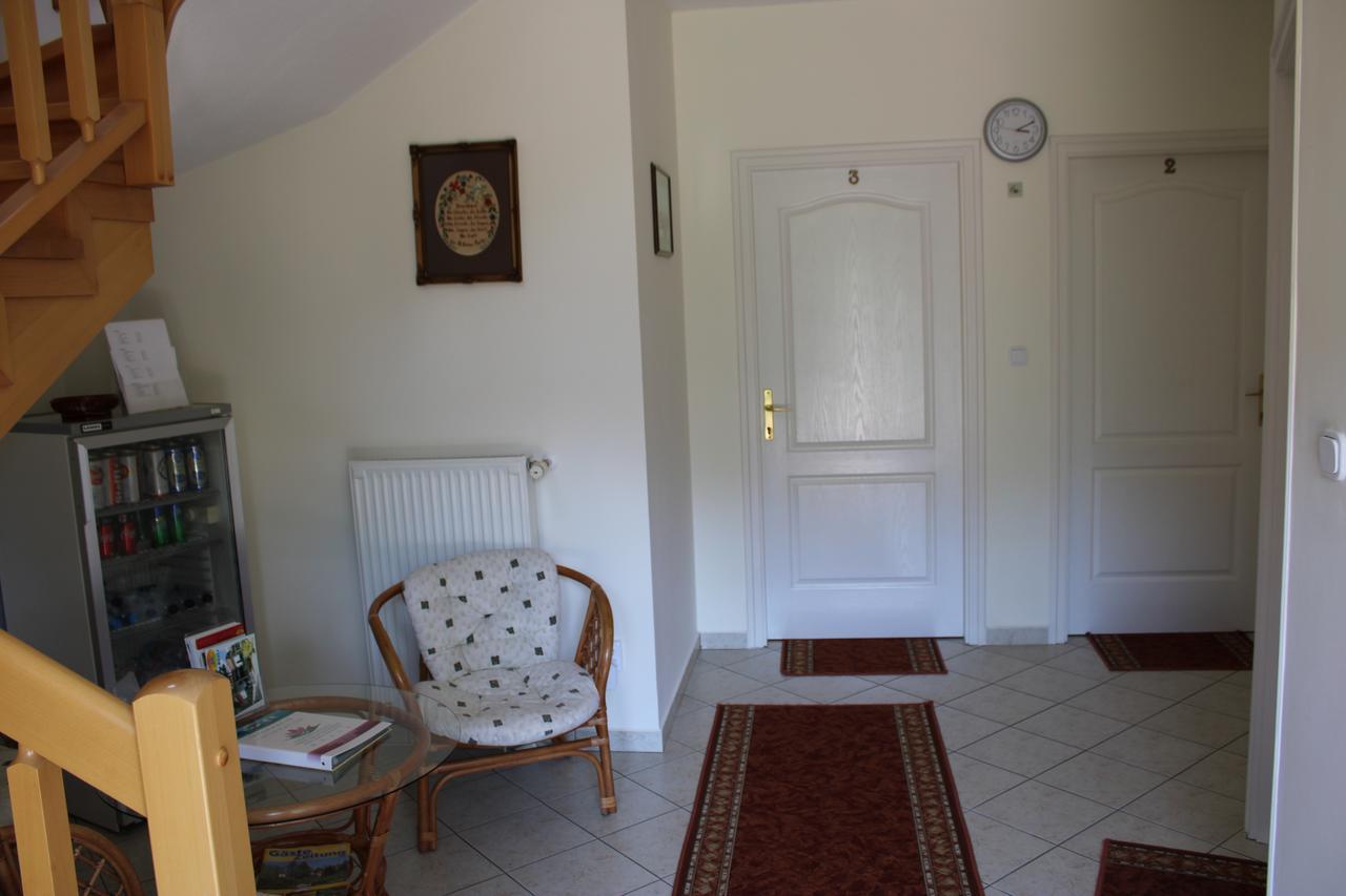 Erika Apartmanhazak Hévíz Buitenkant foto